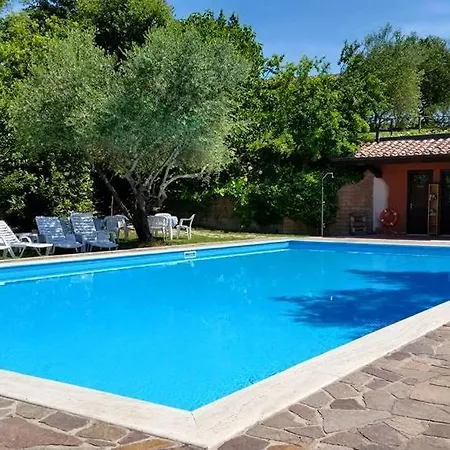 아파트 Madonna Della Sanita Sleeps 4 Pool T763604 시타델라피에베