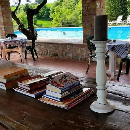 Madonna Della Sanita Sleeps 4 Pool T763604 * Citta della Pieve